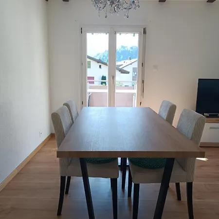 בית נופש Swiss Alpine View *
