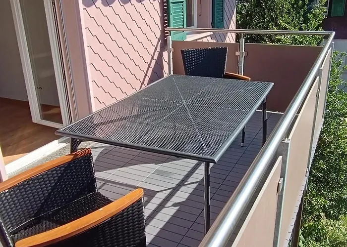 Swiss Alpine View Casa de Férias *